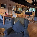 De Stippelberg Bed & Breakfast 3*